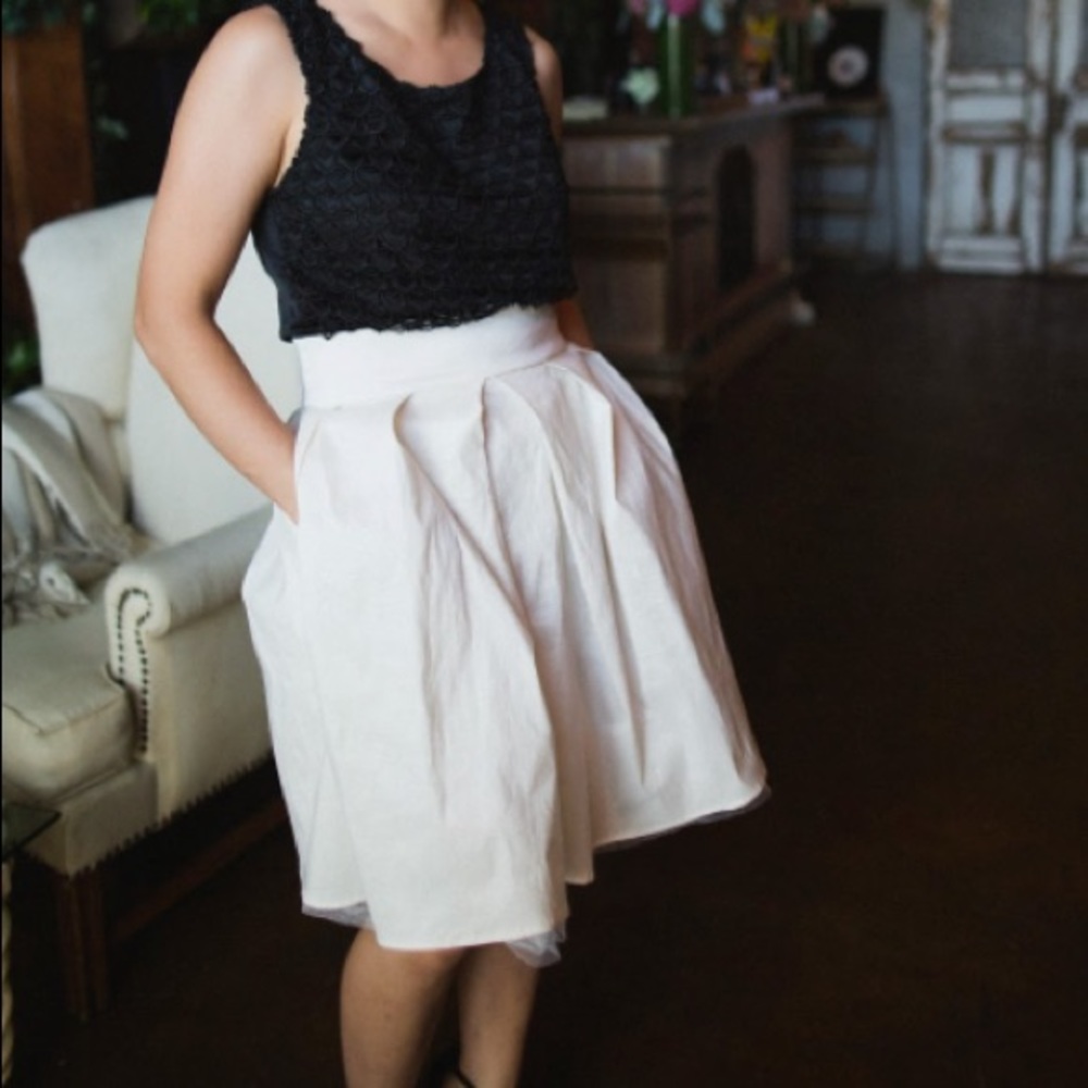 Fleet collection Shimmery Midi Skirt